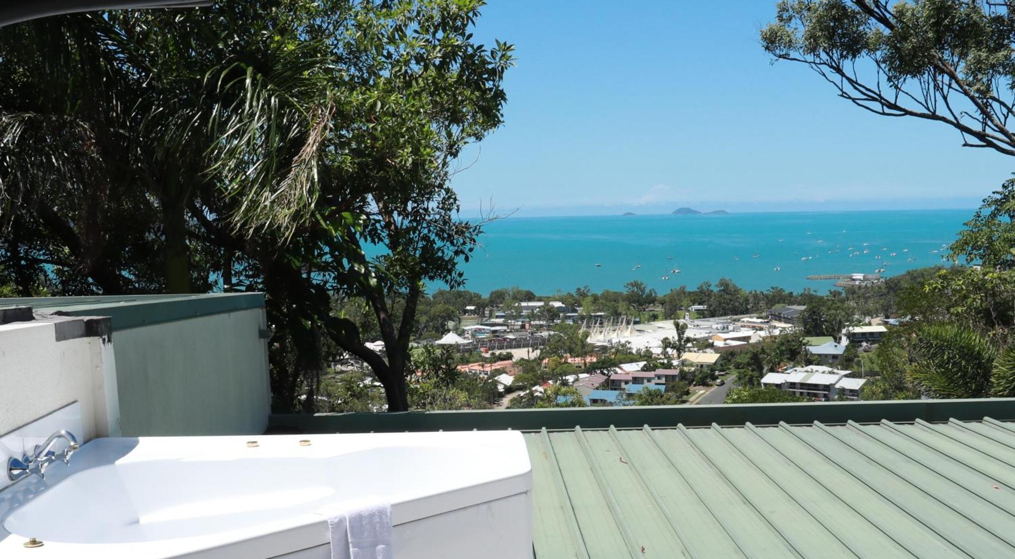 Готель Yachtsmans Paradise, Whitsundays Ерлі-Біч Екстер'єр фото